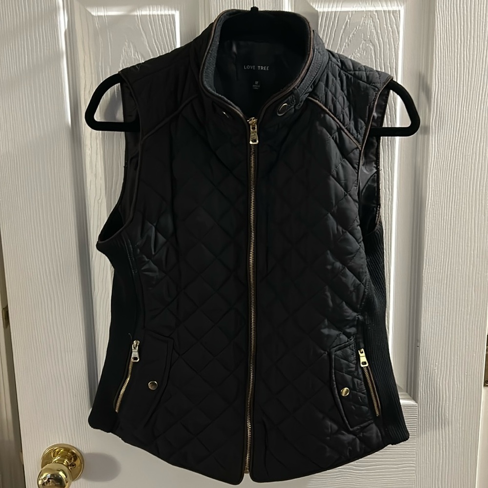 Love Tree quilted vest